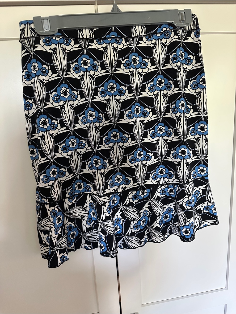 Max Studio Black & Blue Floral A-Line Skirt